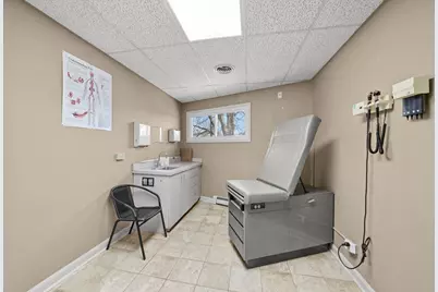 6067 N Northwest Highway, Chicago, IL 60631 - Photo 15