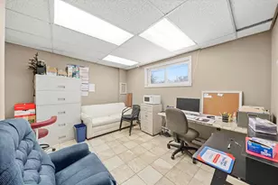 6067 N Northwest Hwy, Chicago, IL 60631 - Photo 11