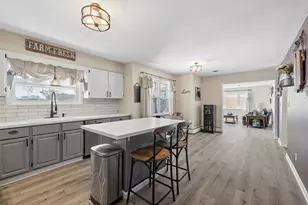 635 N Elm St, Herscher, IL 60941 - Photo 7