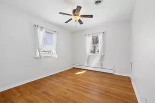 635 N Elm St, Herscher, IL 60941 - Photo 13