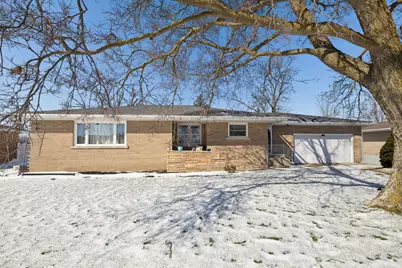 635 N Elm Street, Herscher, IL 60941 - Photo 1
