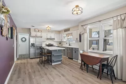 635 N Elm Street, Herscher, IL 60941 - Photo 5