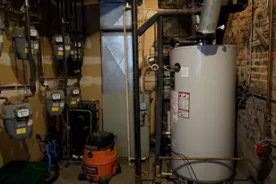 1131 S Sacramento Blvd, Chicago, IL 60612 - Photo 13