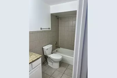 677 S River Road #2C, Des Plaines, IL 60016 - Photo 9