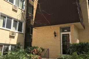 677 S River Rd, Des Plaines, IL 60016 - Photo 1