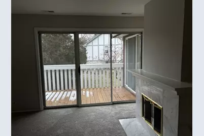 1437 Clairmont Court #200, Vernon Hills, IL 60061 - Photo 17