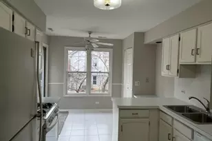 1437 Clairmont Ct, Vernon Hills, IL 60061 - Photo 7