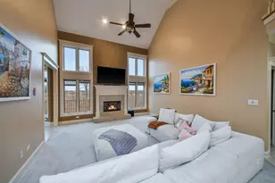 1811 Rizzi Ln, Bartlett, IL 60103 - Photo 5
