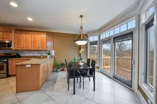 1811 Rizzi Ln, Bartlett, IL 60103 - Photo 7