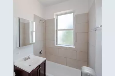 2244 N Monticello Avenue #1W, Chicago, IL 60647 - Photo 7