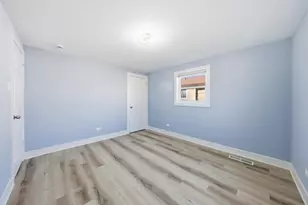 3206 Kinne Rd, Robbins, IL 60472 - Photo 15