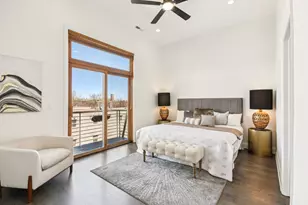 2240 W North Ave, Chicago, IL 60647 - Photo 19