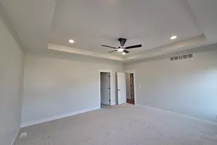 19 Brookstone Cir, Bloomington, IL 61704 - Photo 21