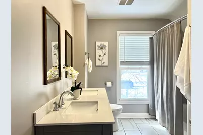 7113 Clarendon Hills Road, Darien, IL 60561 - Photo 19