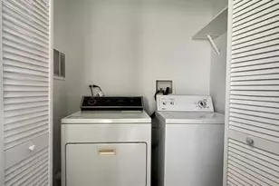 7113 Clarendon Hills Rd, Darien, IL 60561 - Photo 17