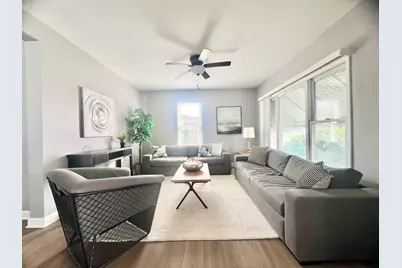 7113 Clarendon Hills Road, Darien, IL 60561 - Photo 3