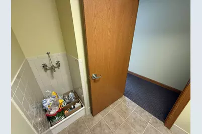 301 Peterson Road, Libertyville, IL 60048 - Photo 11