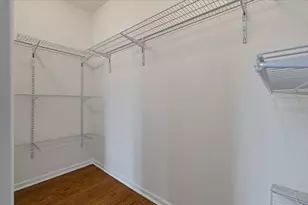 6745 N St Louis Ave, Lincolnwood, IL 60712 - Photo 15