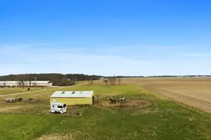 6009 Park Rd, Clifton, IL 61727 - Photo 27