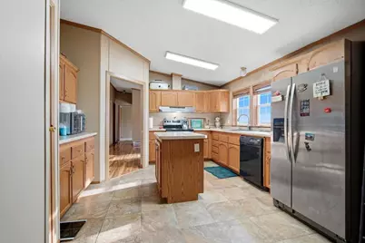 6009 Park Road, Clifton, IL 61727 - Photo 9