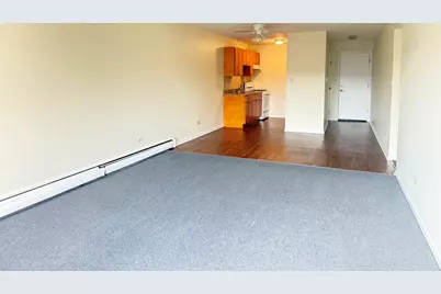 5720 East Avenue #3A, Countryside, IL 60525 - Photo 7