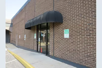 1715 Division Street #7G, Morris, IL 60450 - Photo 1