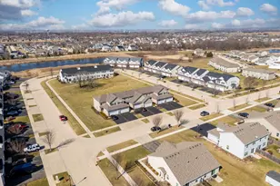 740 Florence St, Hampshire, IL 60140 - Photo 17