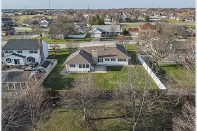 214 Greenbriar Lane, Bourbonnais, IL 60914 - Photo 41