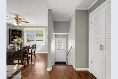 182 E Hale Street, Elmhurst, IL 60126 - Photo 11