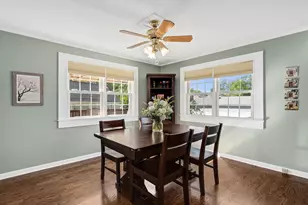 182 E Hale St, Elmhurst, IL 60126 - Photo 9