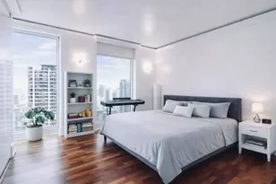 100 E Huron St, Chicago, IL 60611 - Photo 21