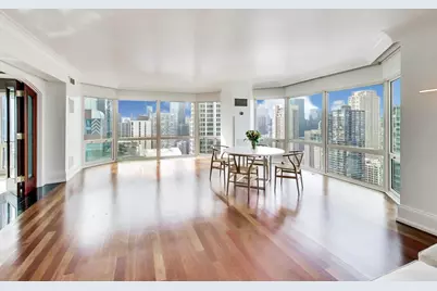 100 E Huron Street #3505, Chicago, IL 60611 - Photo 3