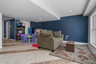 26982 W Lakeview Dr S, Lake Barrington, IL 60084 - Photo 29