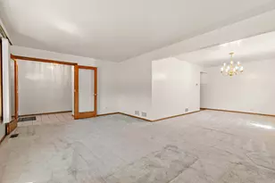 16133 Rosebud Pl, Orland Hills, IL 60487 - Photo 3