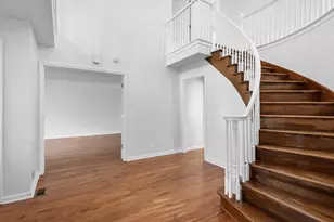 3021 35th St, Oak Brook, IL 60523 - Photo 9