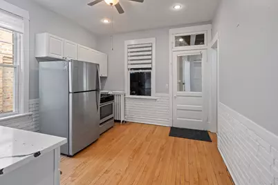 3915 N Seeley Avenue #2, Chicago, IL 60618 - Photo 9
