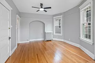 3915 N Seeley Ave, Chicago, IL 60618 - Photo 5