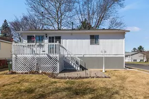 1421 Barberry Ln, Round Lake Beach, IL 60073 - Photo 21