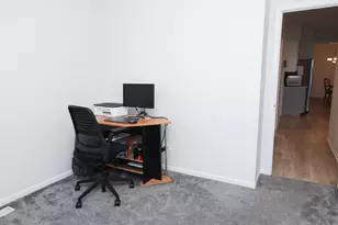 1011 Napa Ln, Aurora, IL 60502 - Photo 7