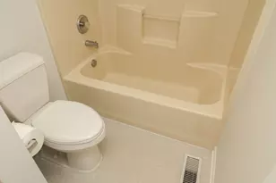 1011 Napa Ln, Aurora, IL 60502 - Photo 29