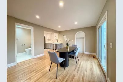 215 S Forest Avenue, Palatine, IL 60074 - Photo 11