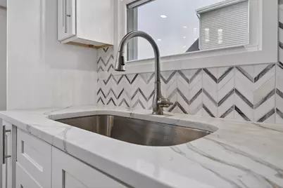 515 W 146 Street, Dolton, IL 60419 - Photo 9