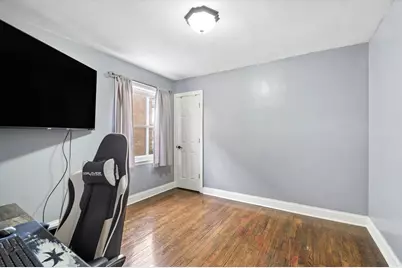 [Address not provided], Chicago, IL 60629 - Photo 9