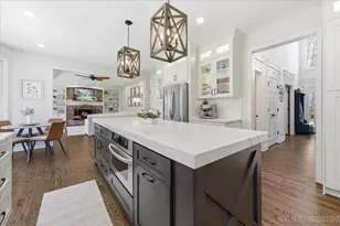 1601 King Edward Ave, Saint Charles, IL 60174 - Photo 11