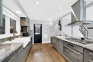 478 Kent Rd, Riverside, IL 60546 - Photo 11