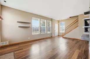 1008 Heron Cir, Joliet, IL 60431 - Photo 9