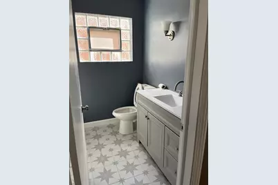 5552 N Major Avenue, Chicago, IL 60630 - Photo 11