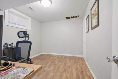 1020 Laesch Avenue #A, Bloomington, IL 61704 - Photo 15