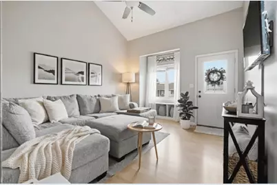 1020 Laesch Avenue #A, Bloomington, IL 61704 - Photo 3