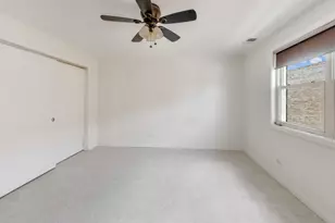 2501 W Bryn Mawr Ave, Chicago, IL 60659 - Photo 9